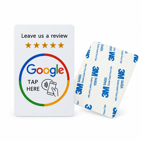 NFC-kort för Google-recensioner och självhäftande baksida mot vit bakgrund, AI-redigerad produktbild.
